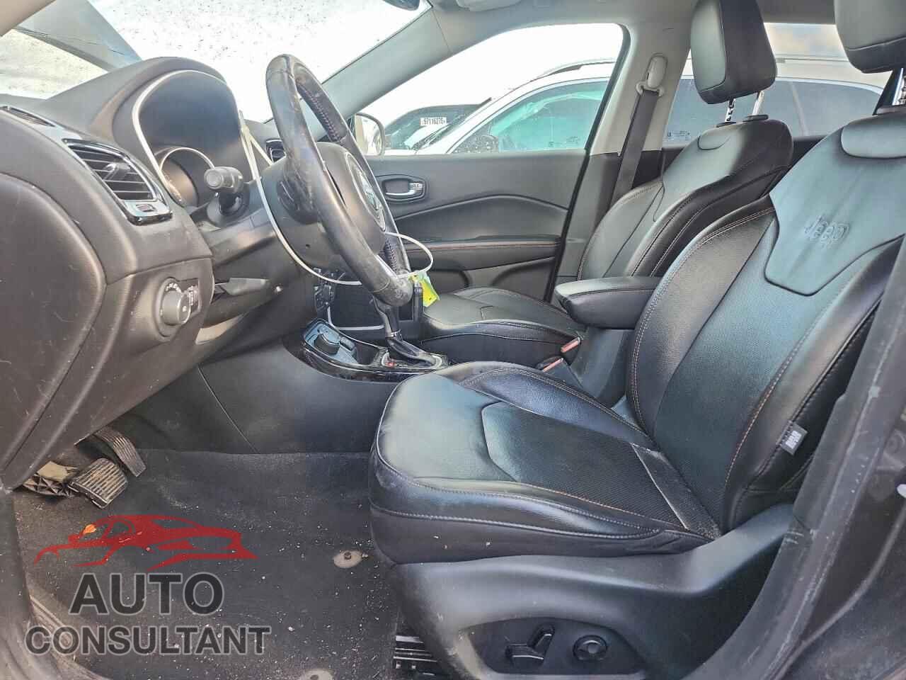 JEEP COMPASS 2020 - 3C4NJDCB8LT157712