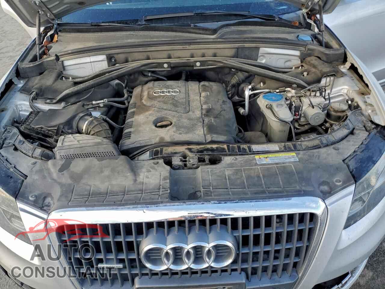 AUDI Q5 2012 - WA1LFAFP9CA031908