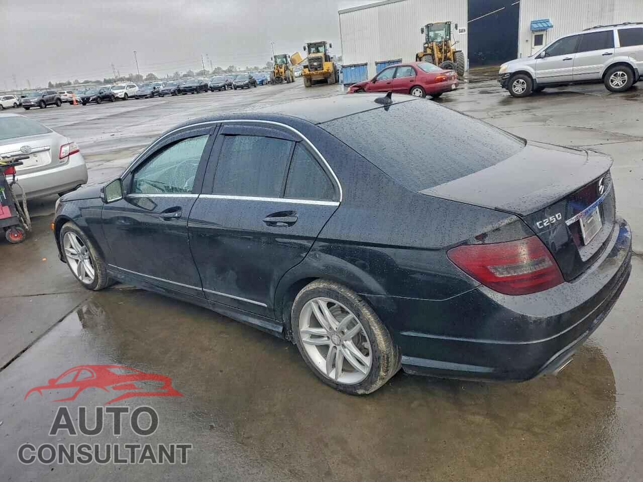 MERCEDES-BENZ C-CLASS 2014 - WDDGF4HB3EA966988