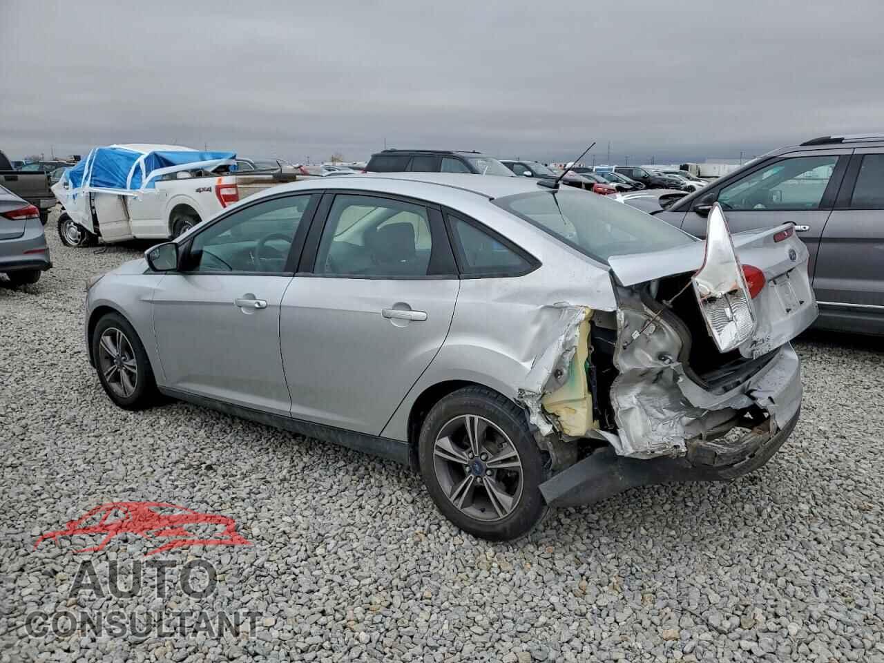 FORD FOCUS 2018 - 1FADP3FE1JL236163