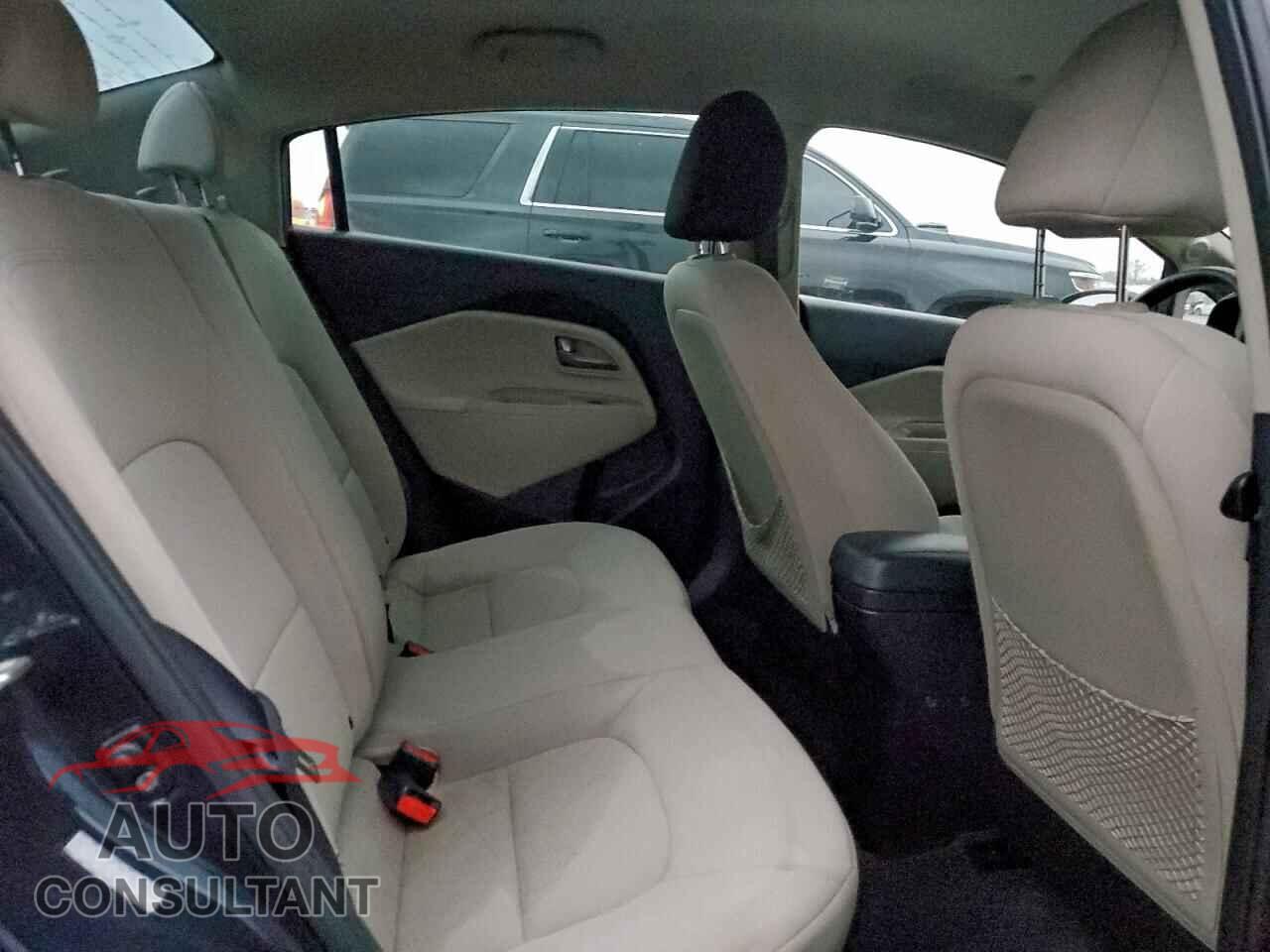 KIA RIO 2012 - KNADN4A33C6054362