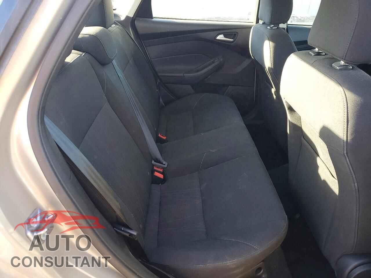 FORD FOCUS 2016 - 1FADP3F21GL341011