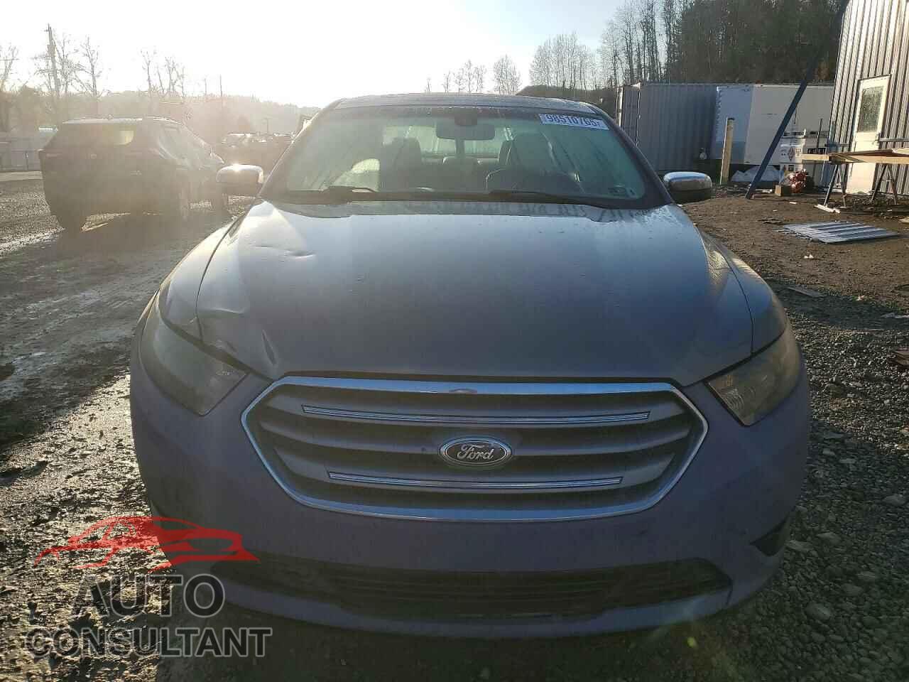 FORD TAURUS 2013 - 1FAHP2F89DG131096