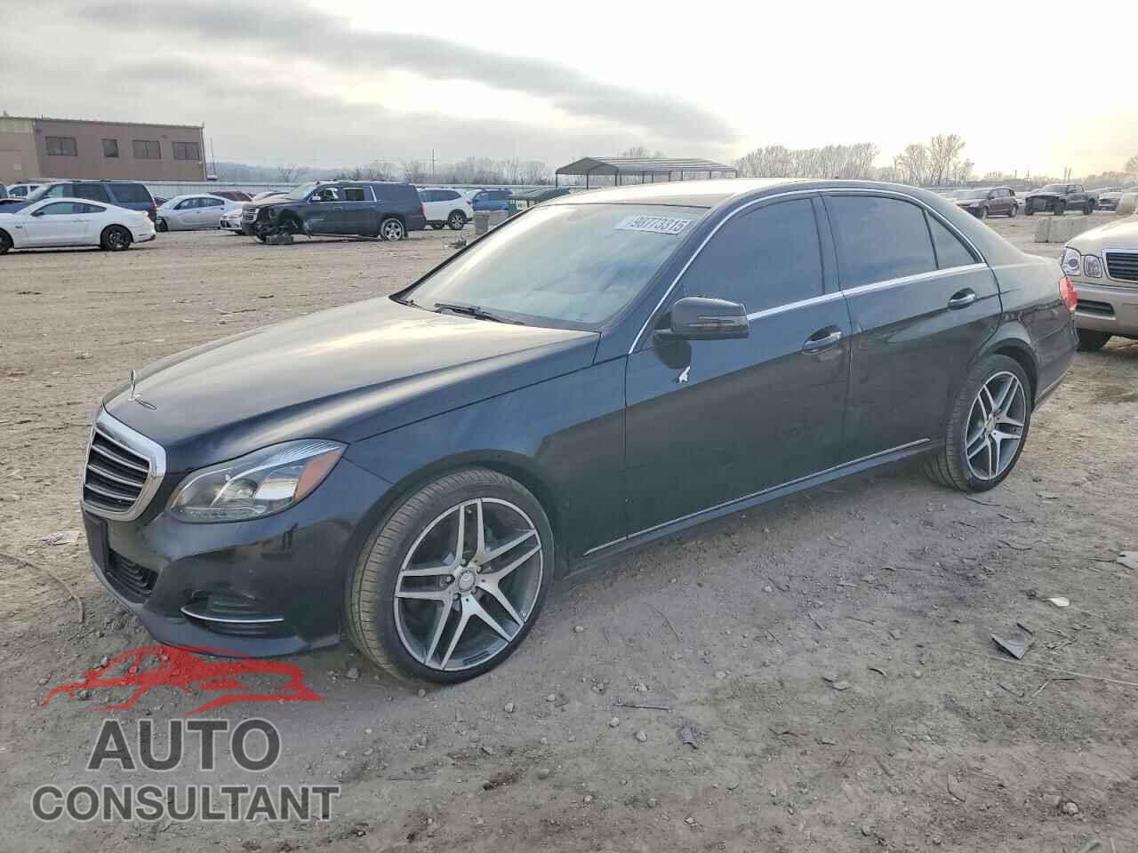 MERCEDES-BENZ E-CLASS 2015 - WDDHF8JBXFB152841