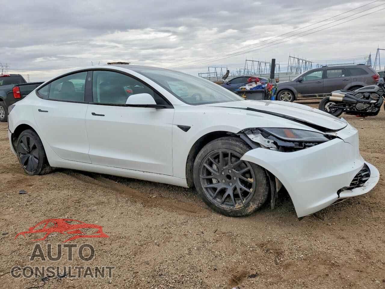 TESLA MODEL 3 2025 - 5YJ3E1EA2SF005520