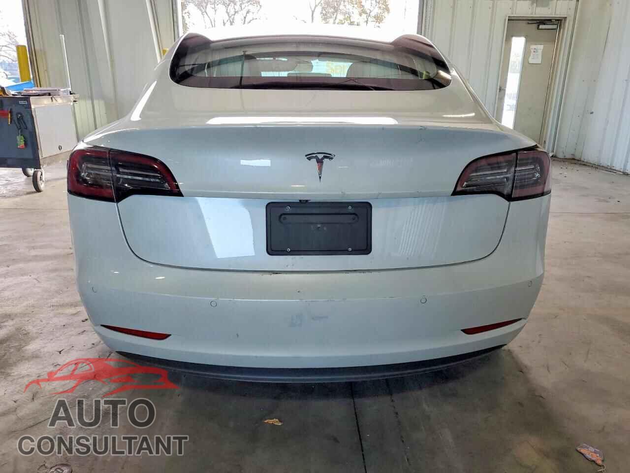 TESLA MODEL 3 2020 - 5YJ3E1EA7LF746098
