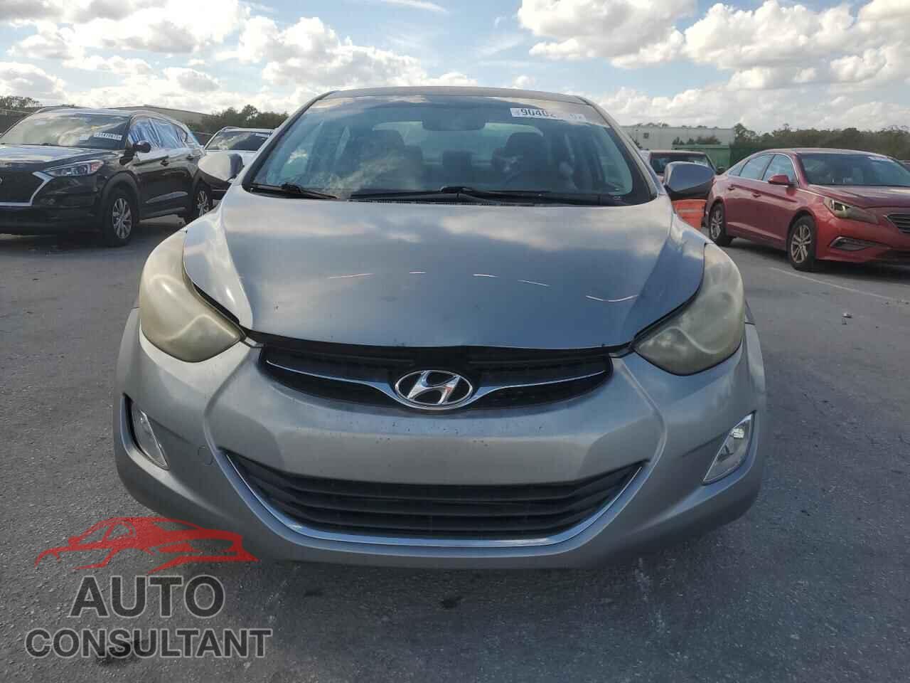 HYUNDAI ELANTRA 2012 - KMHDH4AE3CU426544