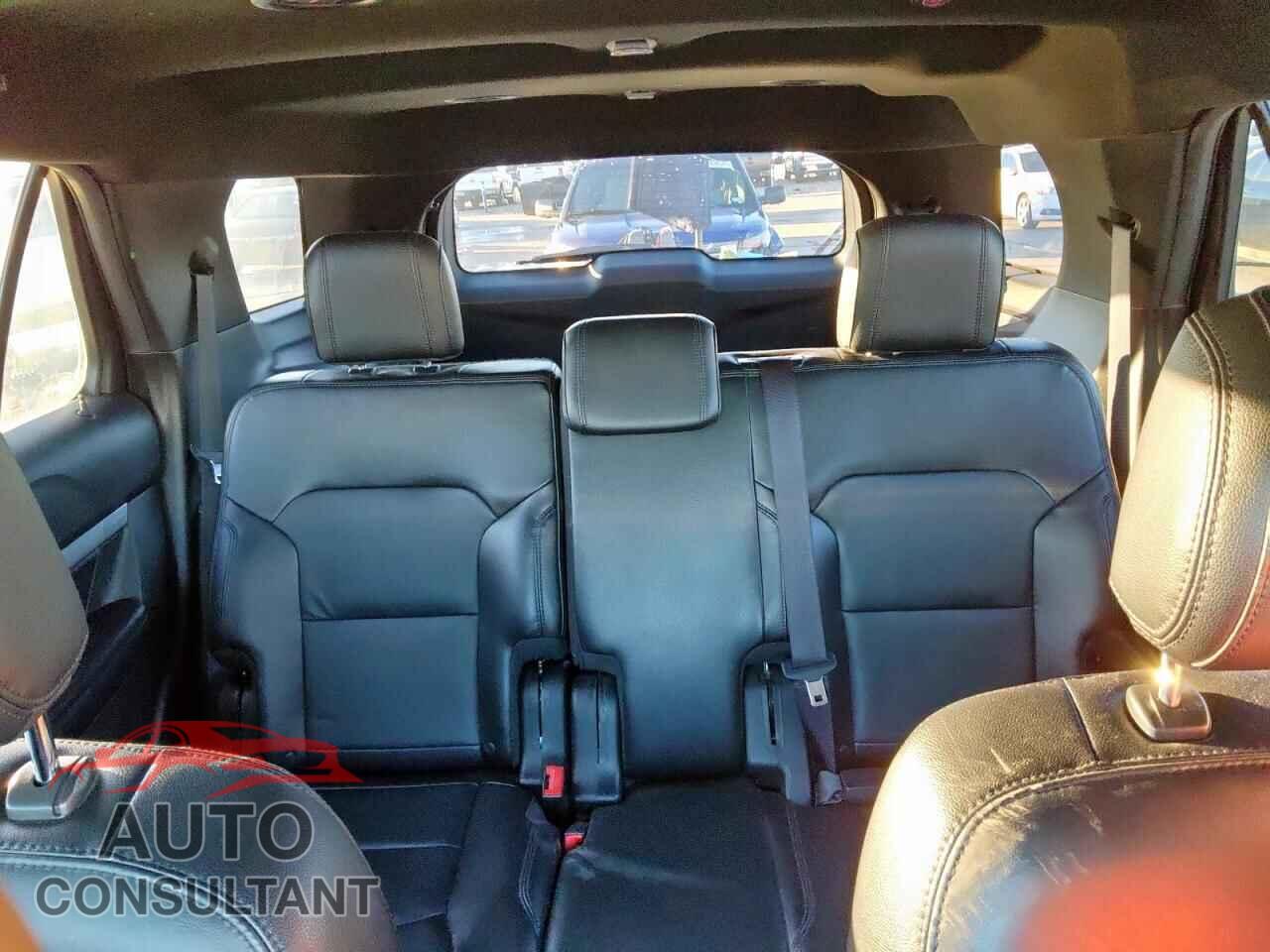 FORD EXPLORER 2016 - 1FM5K7D88GGB04595