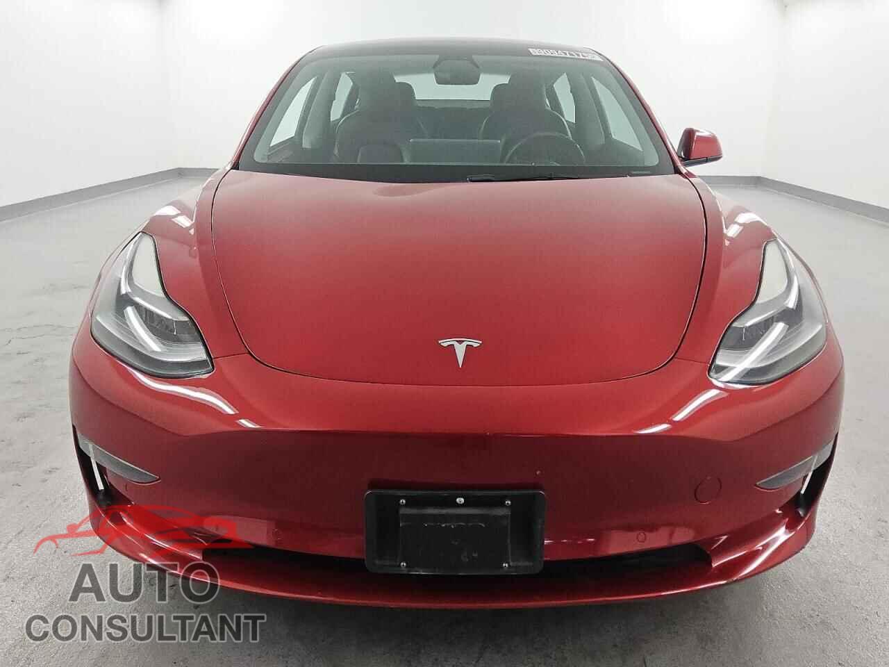 TESLA MODEL 3 2022 - 5YJ3E1EA8NF289711