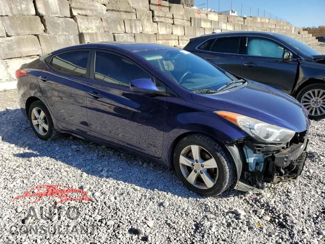 HYUNDAI ELANTRA 2012 - 5NPDH4AE7CH063728