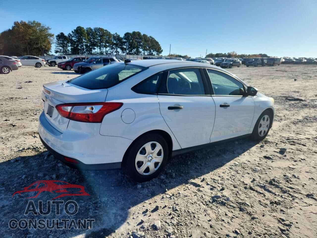 FORD FOCUS 2012 - 1FAHP3E28CL156449