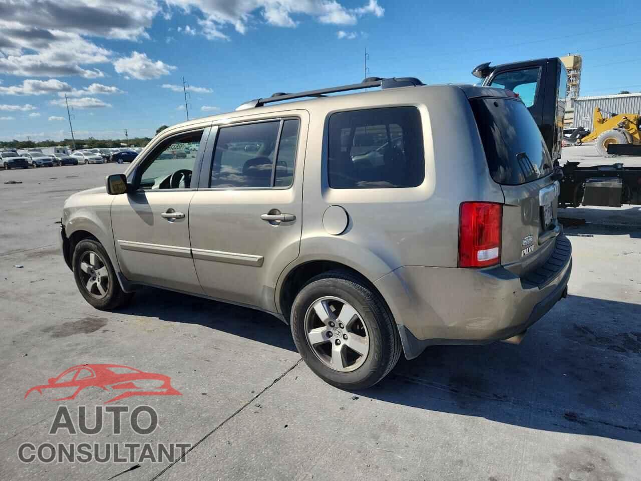 HONDA PILOT 2011 - 5FNYF3H58BB033142