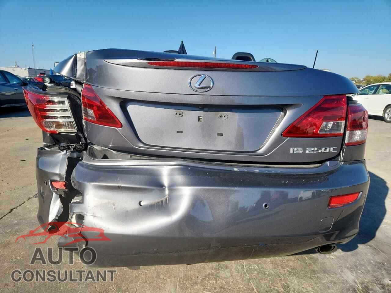 LEXUS IS 2014 - JTHFF2C24E2531617