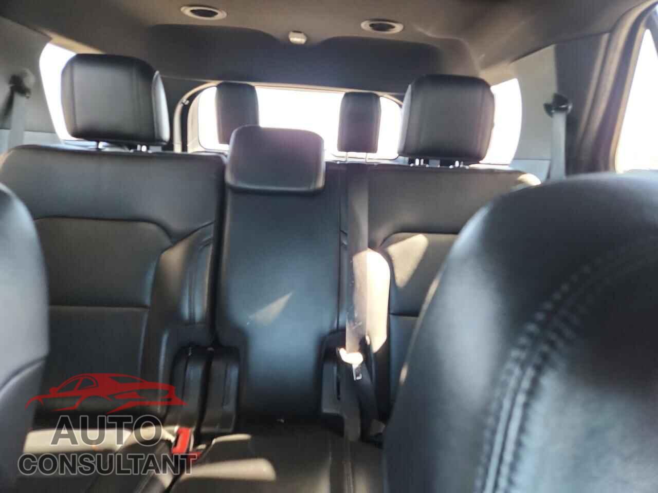 FORD EXPLORER 2018 - 1FM5K8D80JGC04882