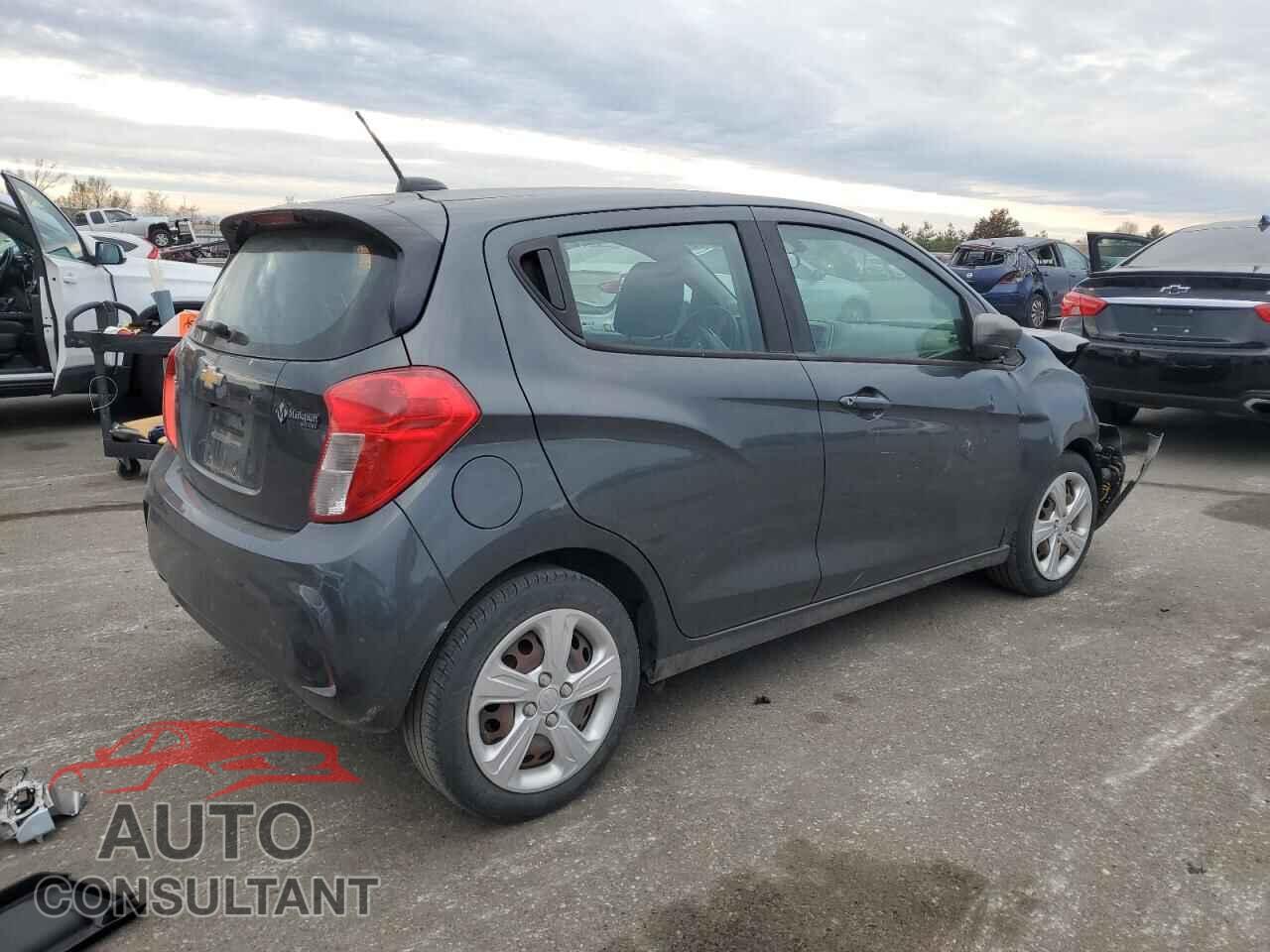 CHEVROLET SPARK 2019 - KL8CB6SA5KC815367