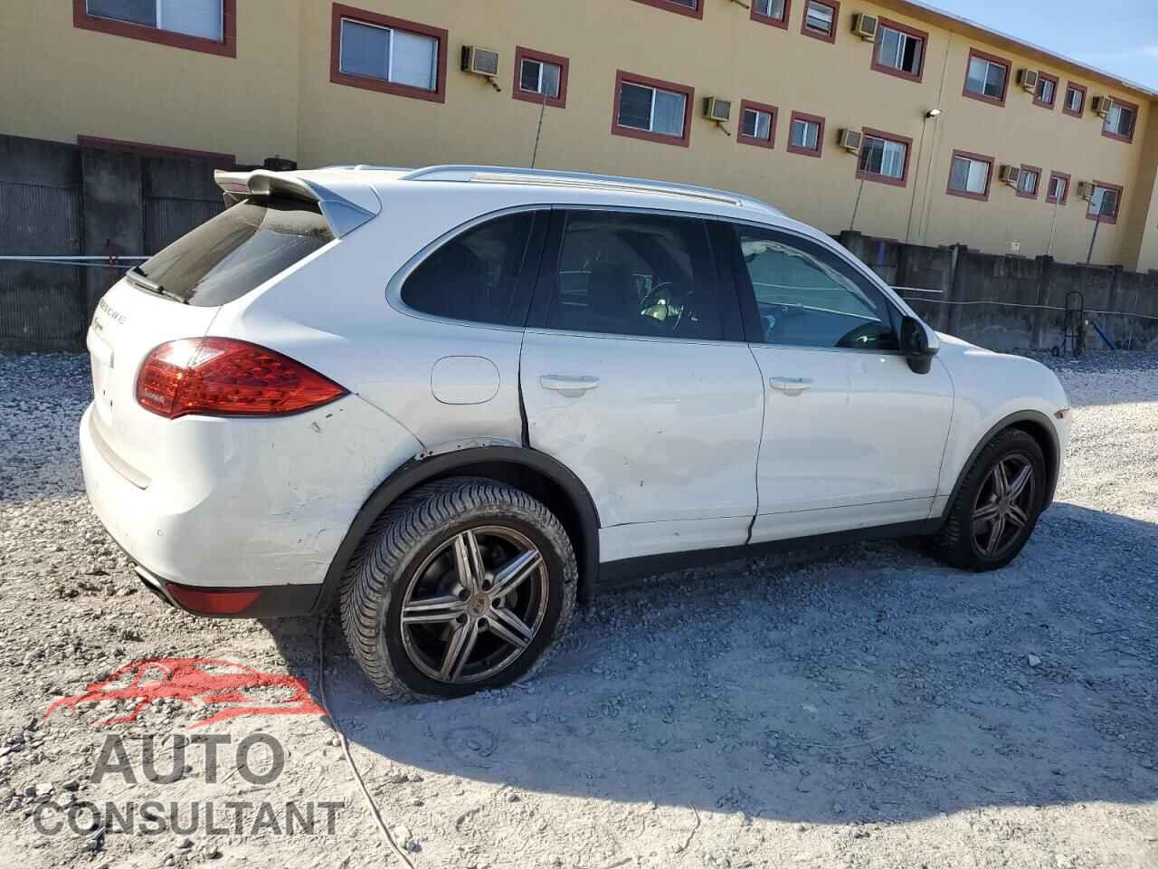 PORSCHE CAYENNE 2014 - WP1AA2A24ELA96605
