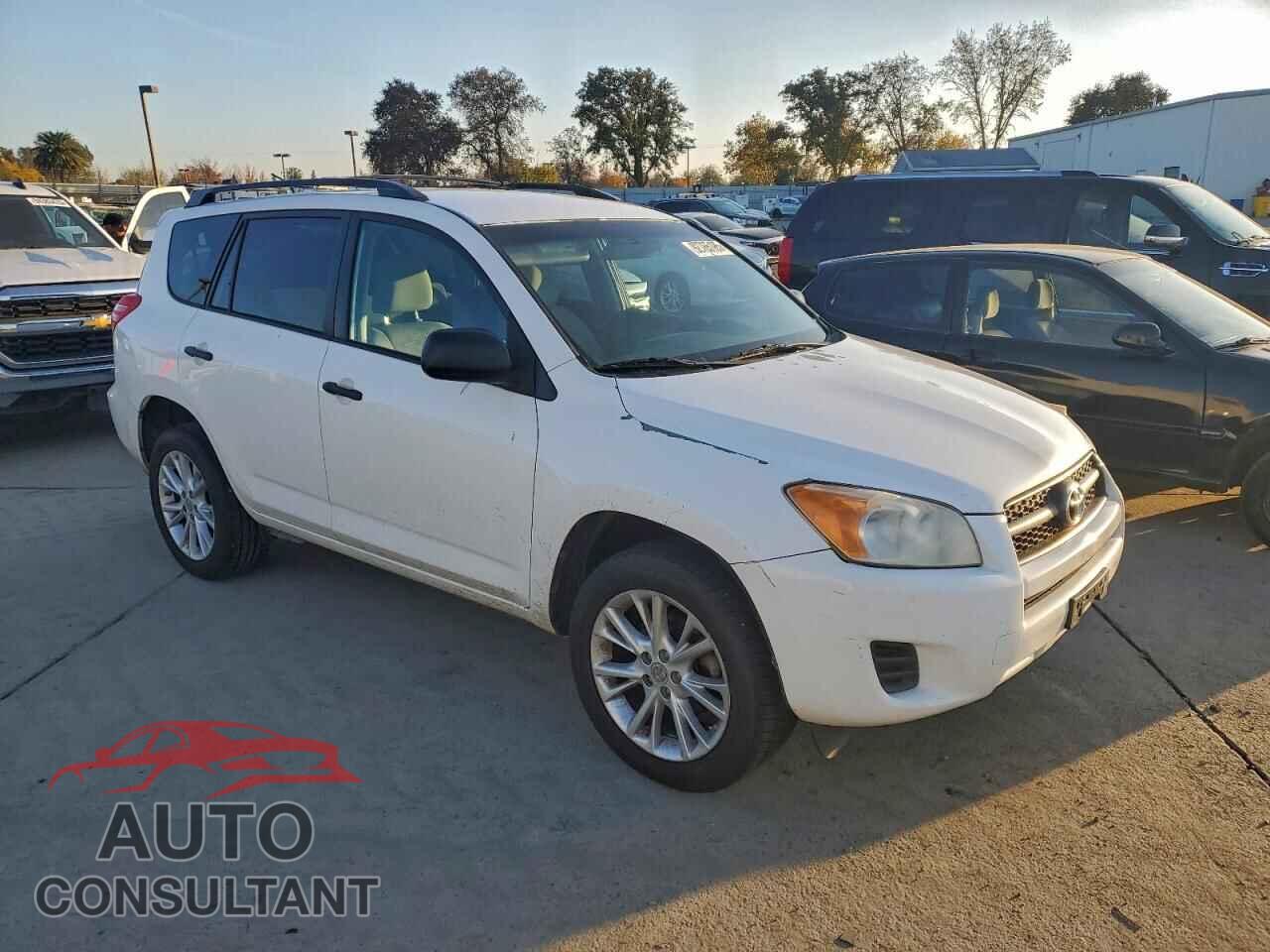 TOYOTA RAV4 2010 - 2T3KF4DV5AW046523