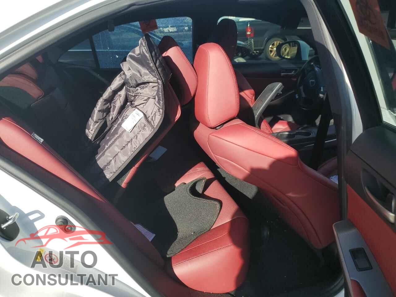 LEXUS IS 2017 - JTHBA1D29H5044874