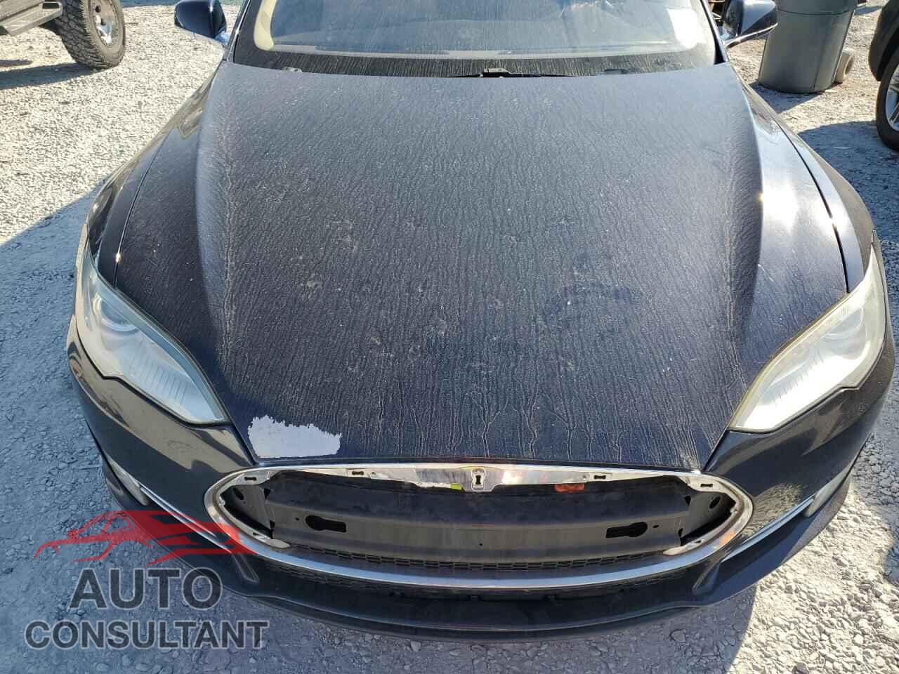 TESLA MODEL S 2013 - 5YJSA1CN1DFP24726