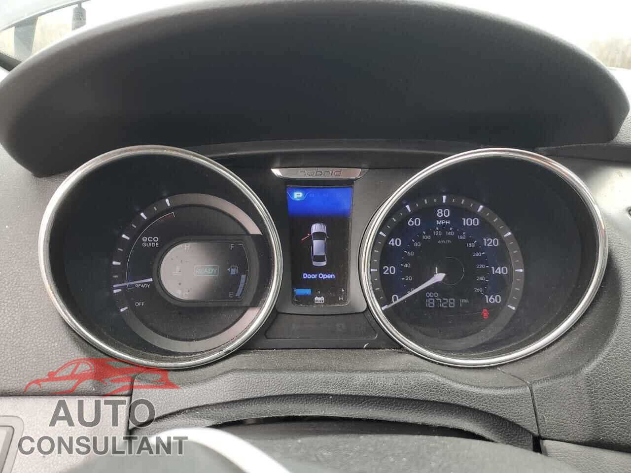 HYUNDAI SONATA 2012 - KMHEC4A47CA045954