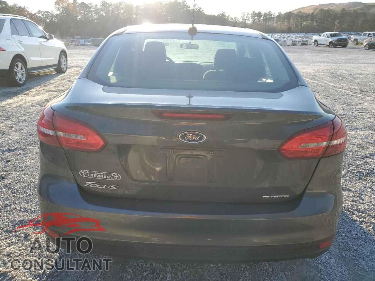 FORD FOCUS 2016 - 1FADP3E2XGL401854