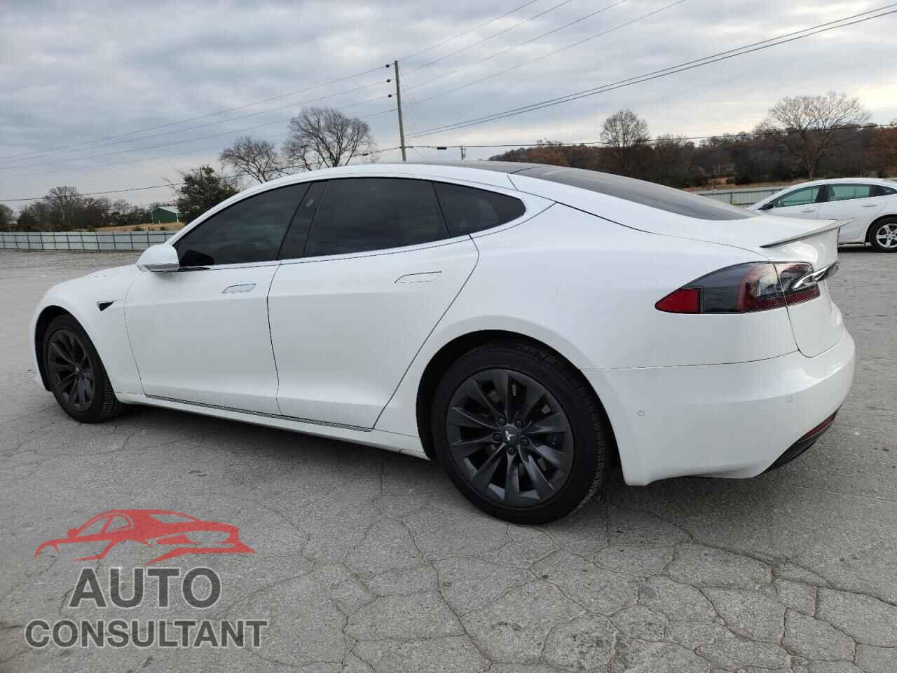 TESLA MODEL S 2019 - 5YJSA1E26KF305173