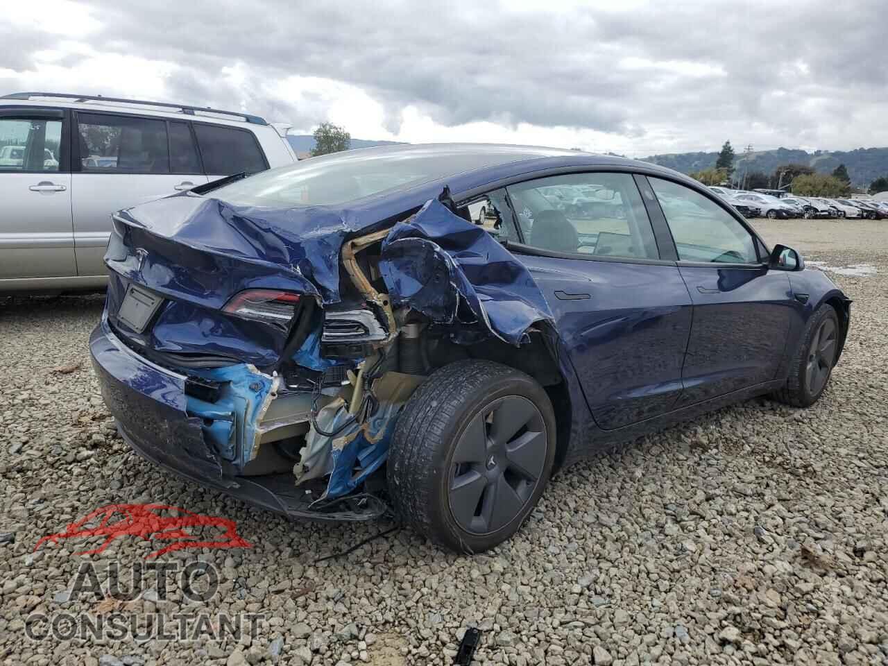 TESLA MODEL 3 2023 - 5YJ3E1EA9PF642931