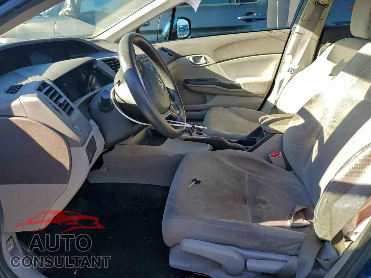 HONDA CIVIC 2012 - 2HGFB2F53CH513117