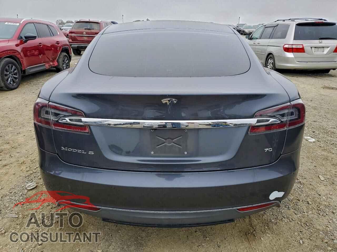 TESLA MODEL S 2015 - 5YJSA1S19FF099526