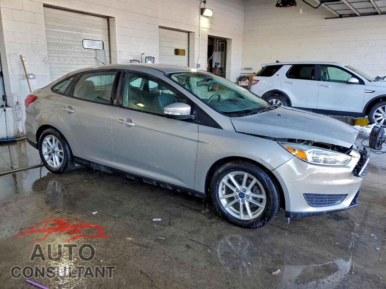 FORD FOCUS 2015 - 1FADP3F20FL339636
