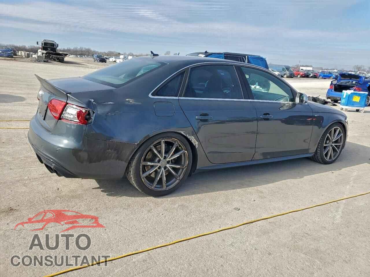 AUDI S4/RS4 2010 - WAUDGAFL8AA148944