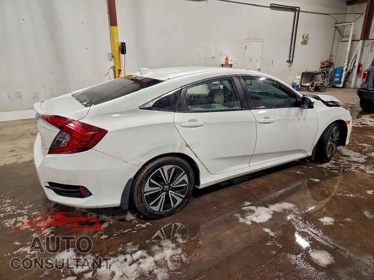 HONDA CIVIC 2017 - 19XFC1F32HE010654