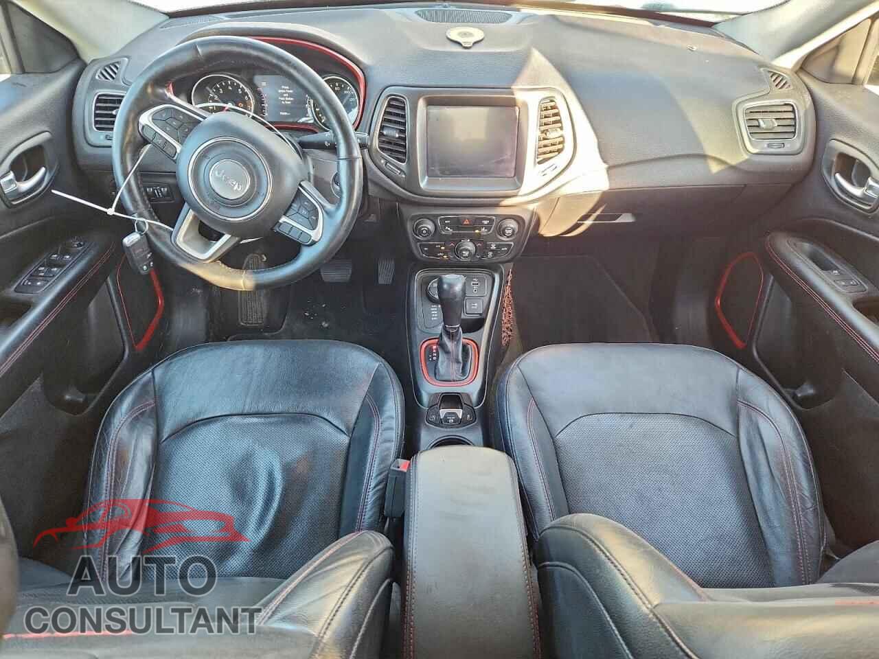 JEEP COMPASS 2017 - 3C4NJDDB3HT667701