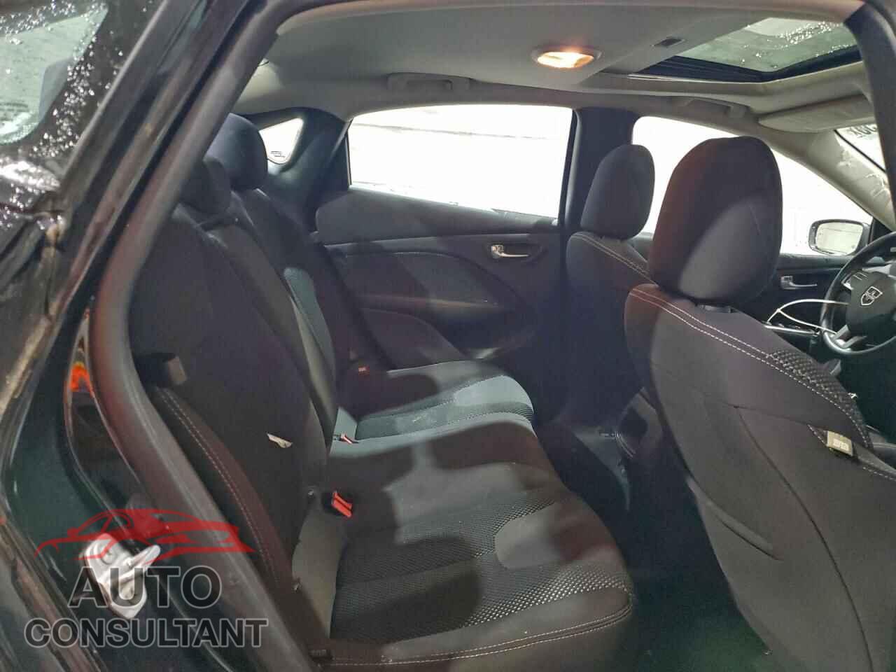 DODGE DART 2015 - 1C3CDFBB6FD174471