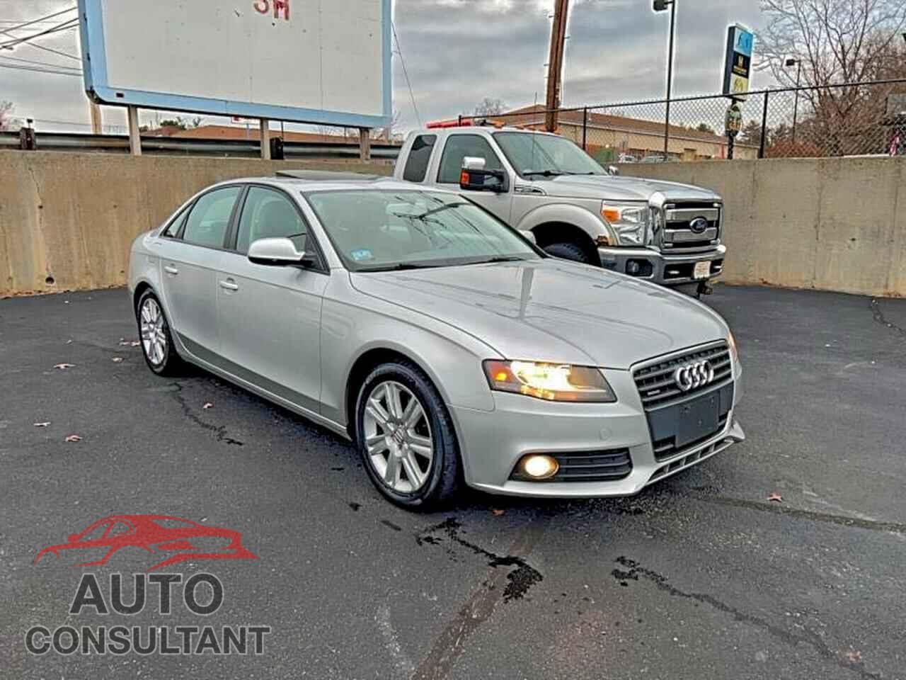 AUDI A4 2010 - WAUBFAFL5AN035956
