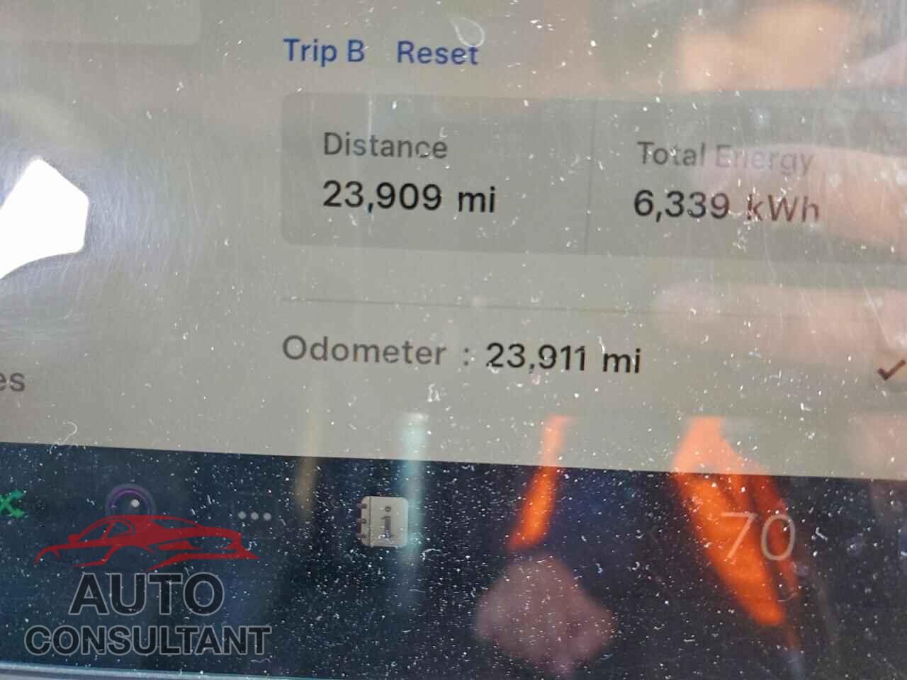 TESLA MODEL 3 2023 - 5YJ3E1EB3PF611375