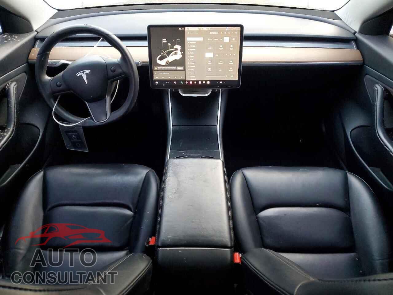 TESLA MODEL 3 2020 - 5YJ3E1EA3LF645267