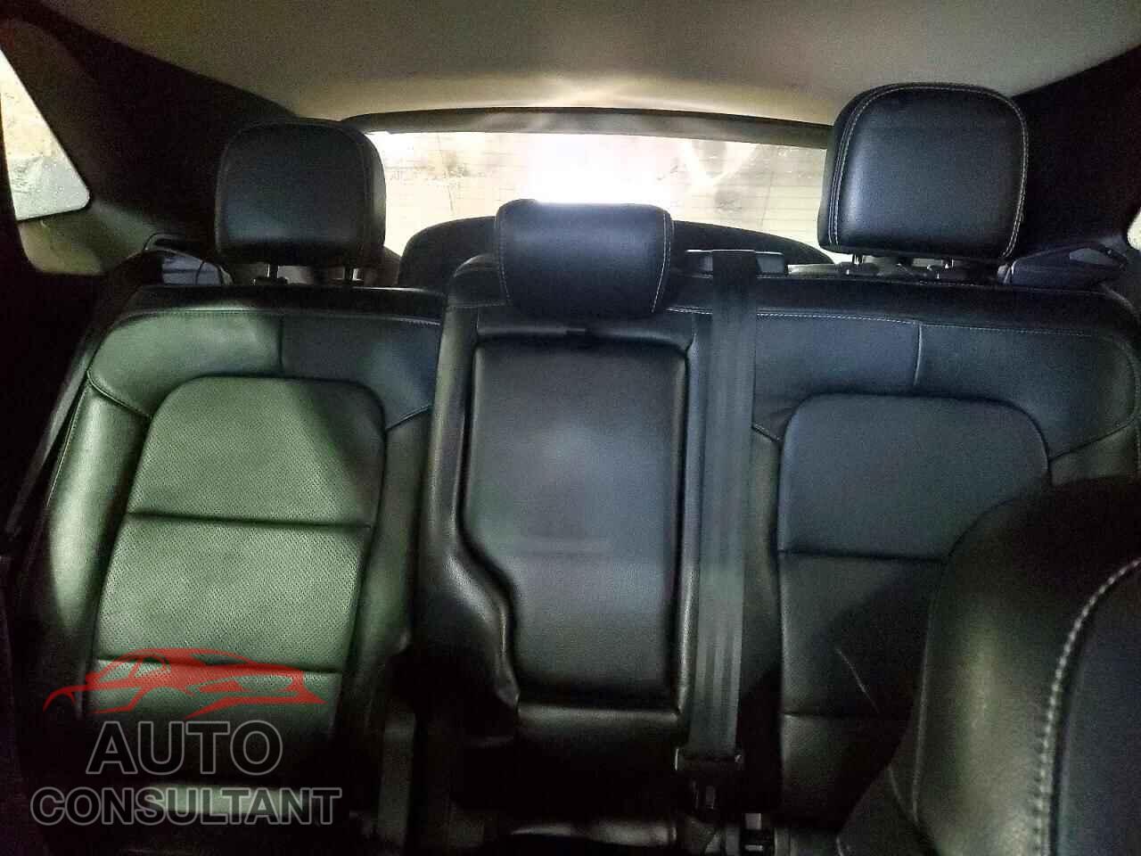 FORD ESCAPE 2020 - 1FMCU0DZXLUA84833