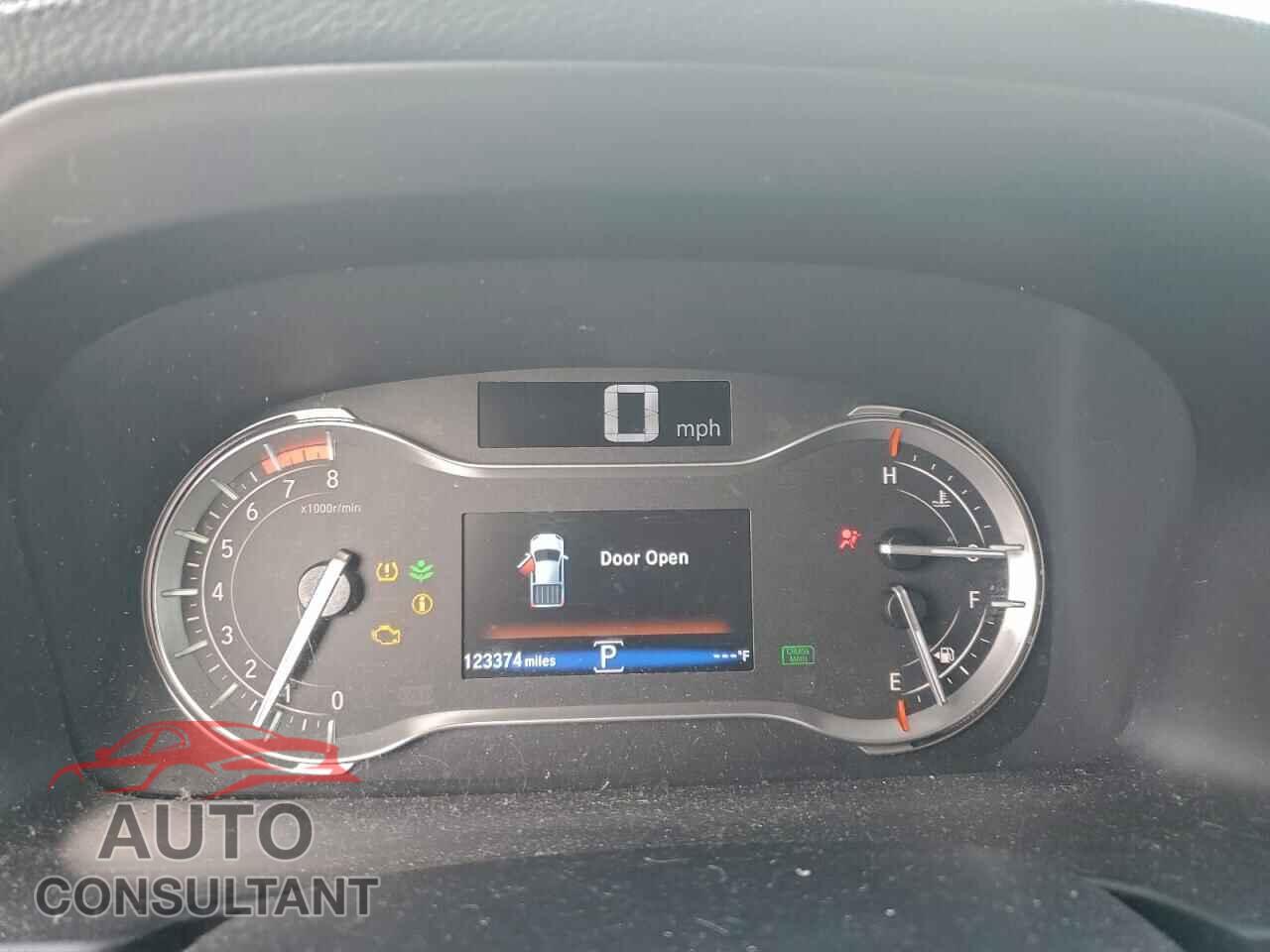 HONDA RIDGELINE 2018 - 5FPYK3F62JB014308