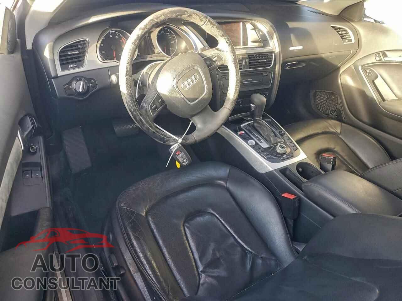 AUDI A5 2012 - WAULFAFR4CA024630