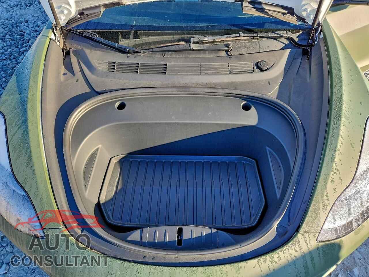 TESLA MODEL 3 2021 - 5YJ3E1EA3MF086806