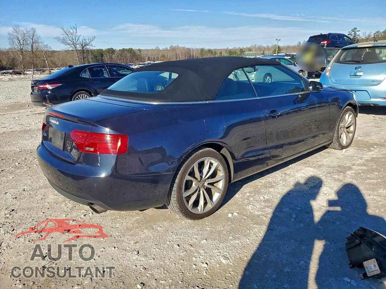 AUDI A5 2013 - WAULFAFHXDN007946