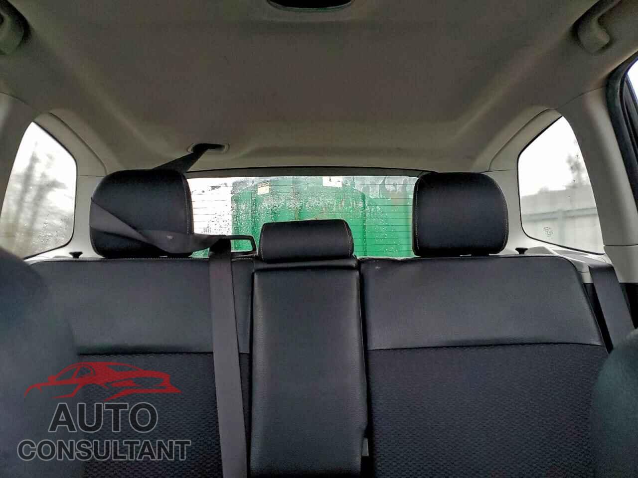 SUBARU FORESTER 2015 - JF2SJGDC9FH470297