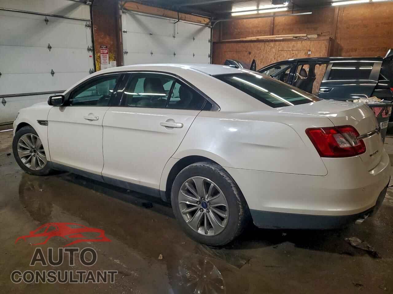 FORD TAURUS 2011 - 1FAHP2EW1BG190799