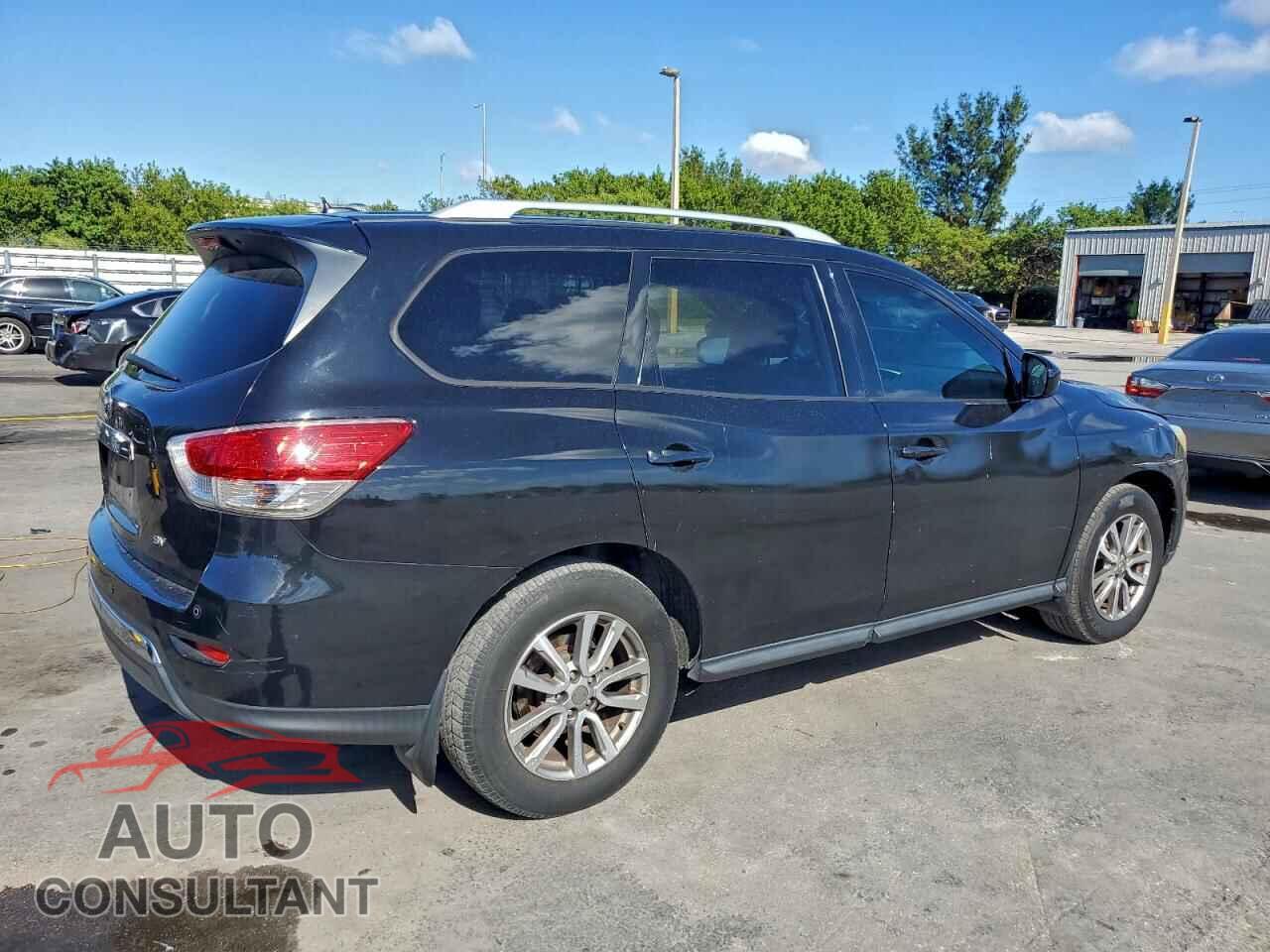 NISSAN PATHFINDER 2015 - 5N1AR2MN2FC609153