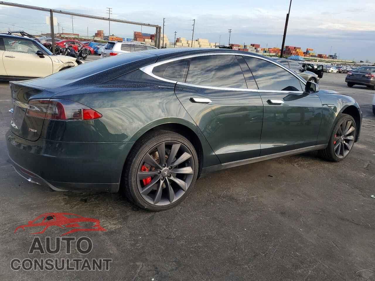 TESLA MODEL S 2014 - 5YJSA1H16EFP33011