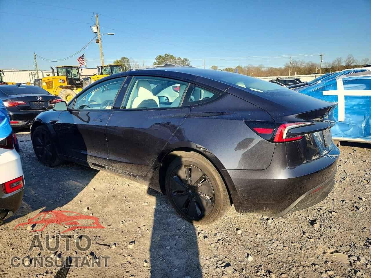 TESLA MODEL 3 2025 - 5YJ3E1EA3SF977076