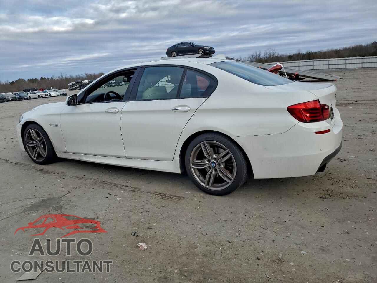 BMW 5 SERIES 2013 - WBAFR7C55DC827770