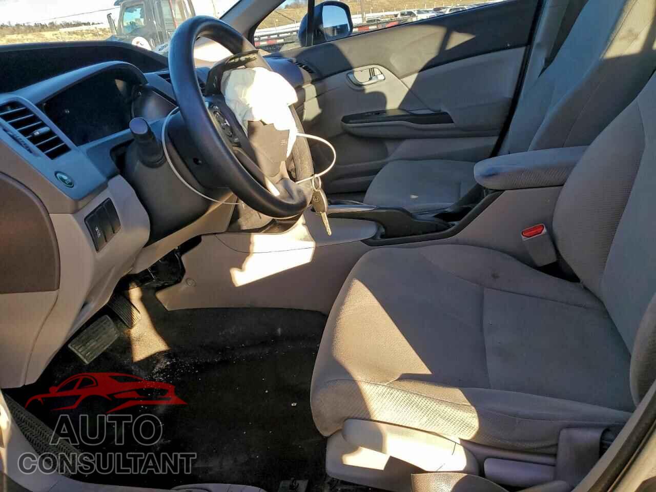 HONDA CIVIC 2012 - 19XFB2F51CE085607