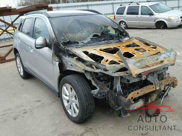 MITSUBISHI OUTLANDER 2015 - 4A4AR4AW0FE034836